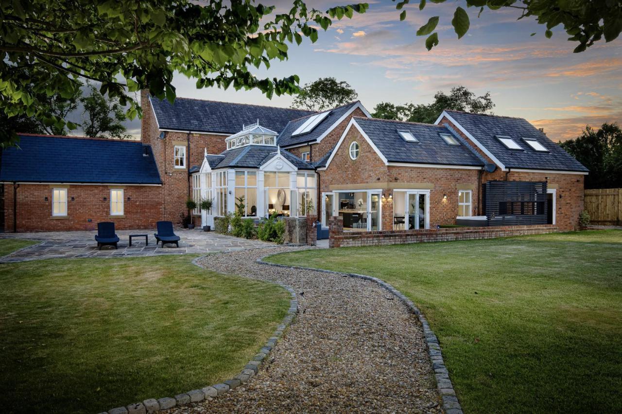 Villa Spengarth House By Stamp Sa Blackpool Esterno foto